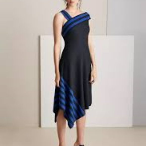 Bailey 44 Dresses & Skirts - Bailey 44 Peterson One-Shoulder Asymmetrical Dress